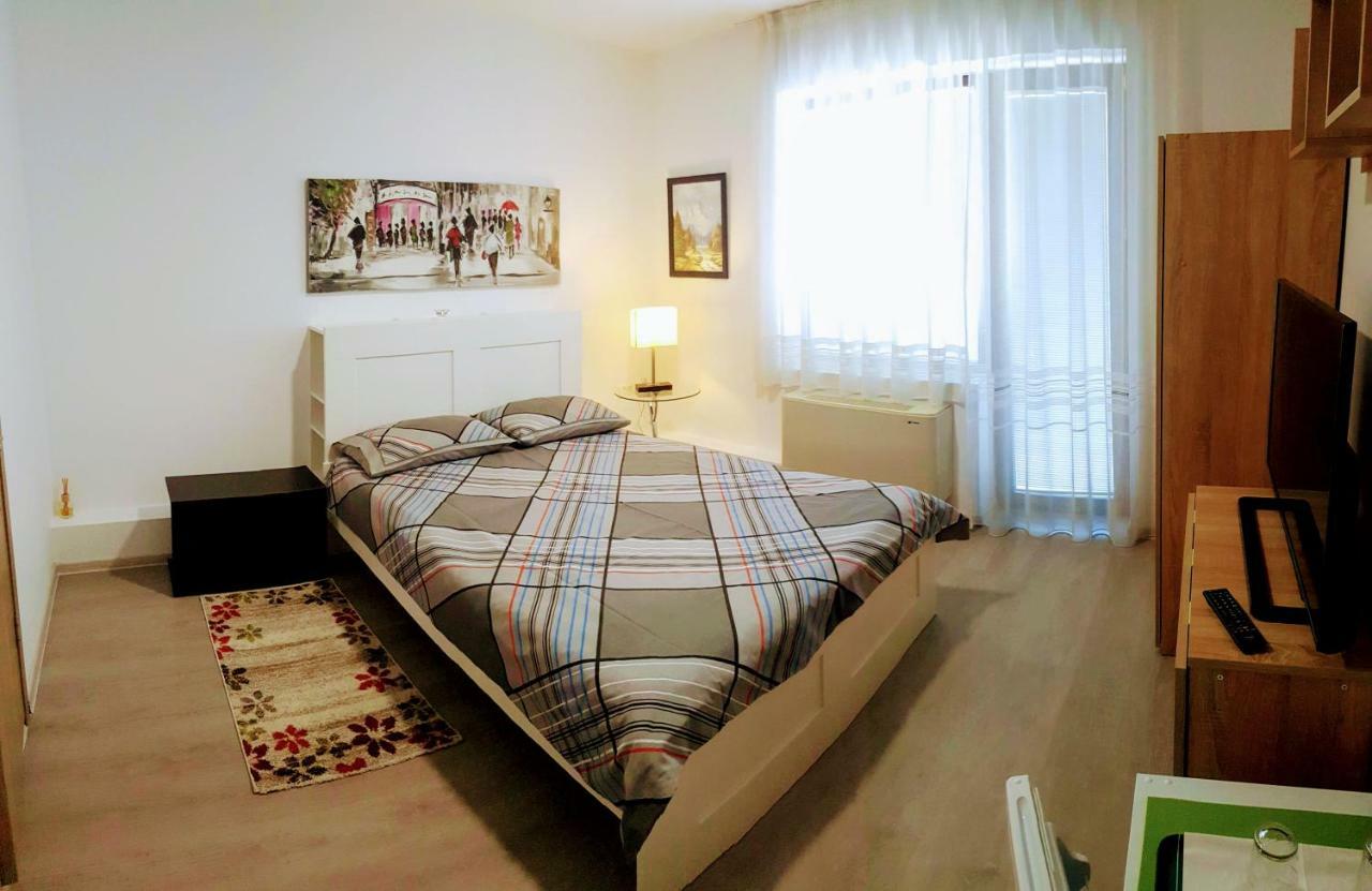 Villa Sanitas テキルギオル エクステリア 写真
